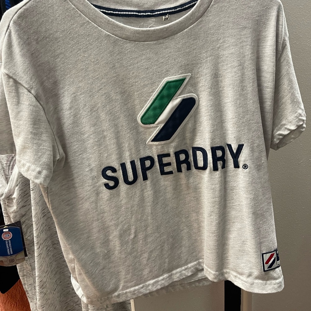 Superdry tshirt | Size 6 | worn once